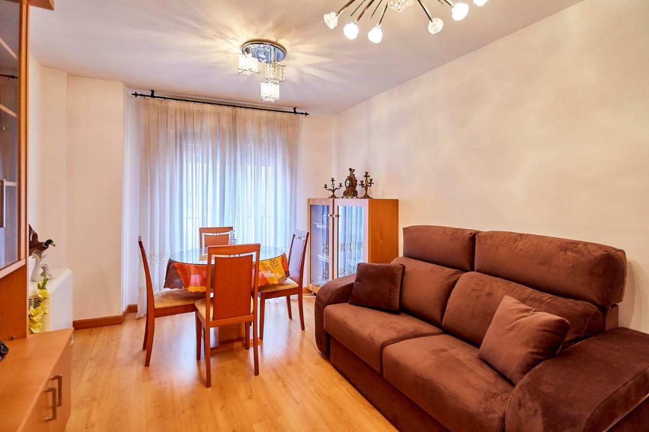 Vut Plaza Florida Apartment ซาลามังกา ภายนอก รูปภาพ