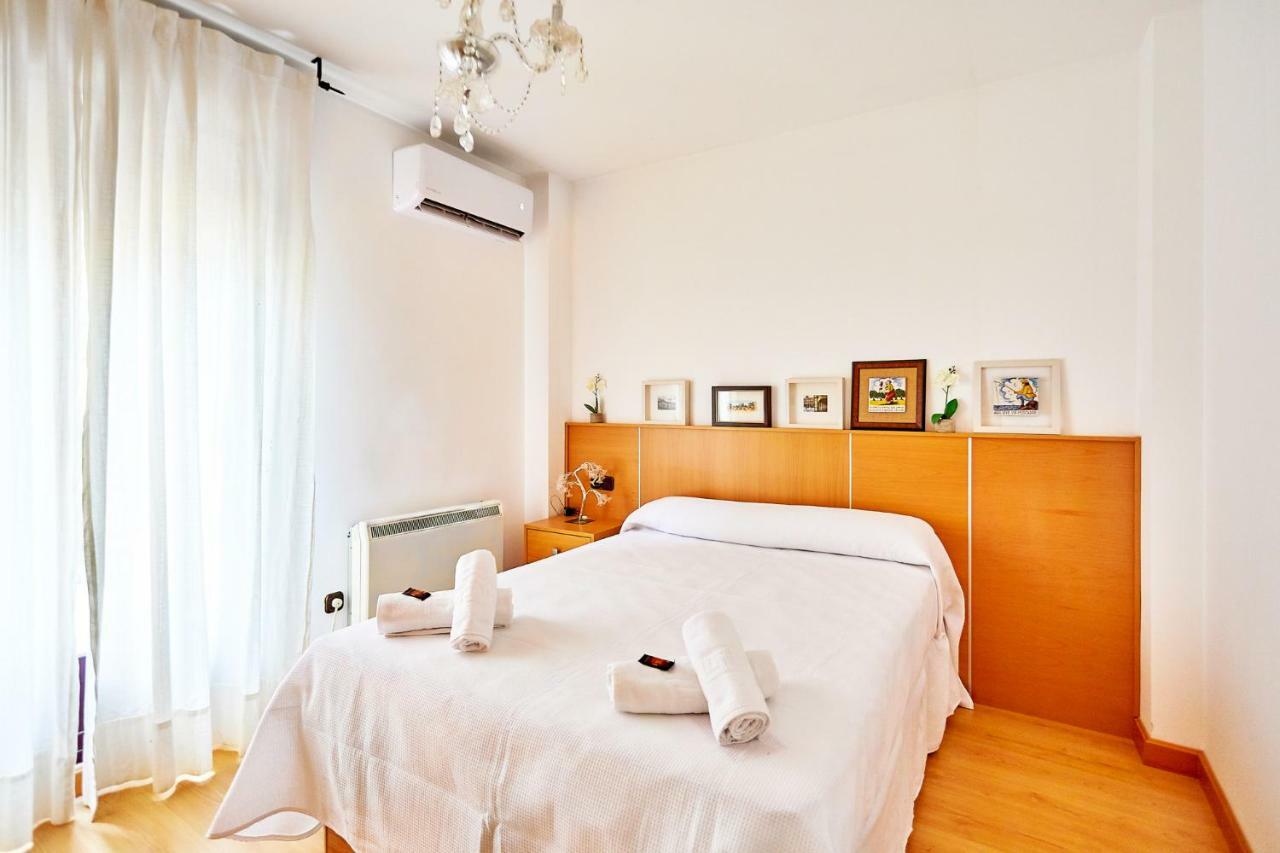 Vut Plaza Florida Apartment ซาลามังกา ภายนอก รูปภาพ