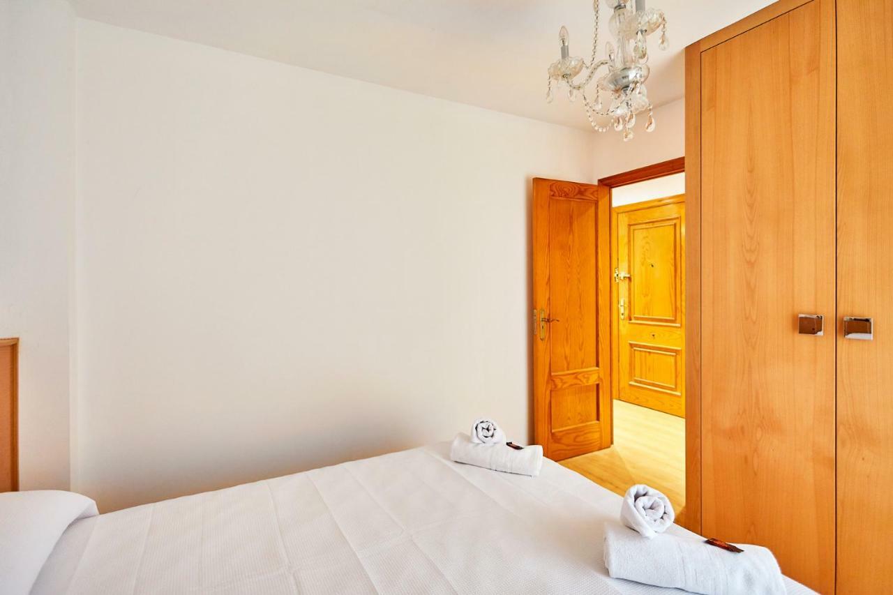 Vut Plaza Florida Apartment ซาลามังกา ภายนอก รูปภาพ